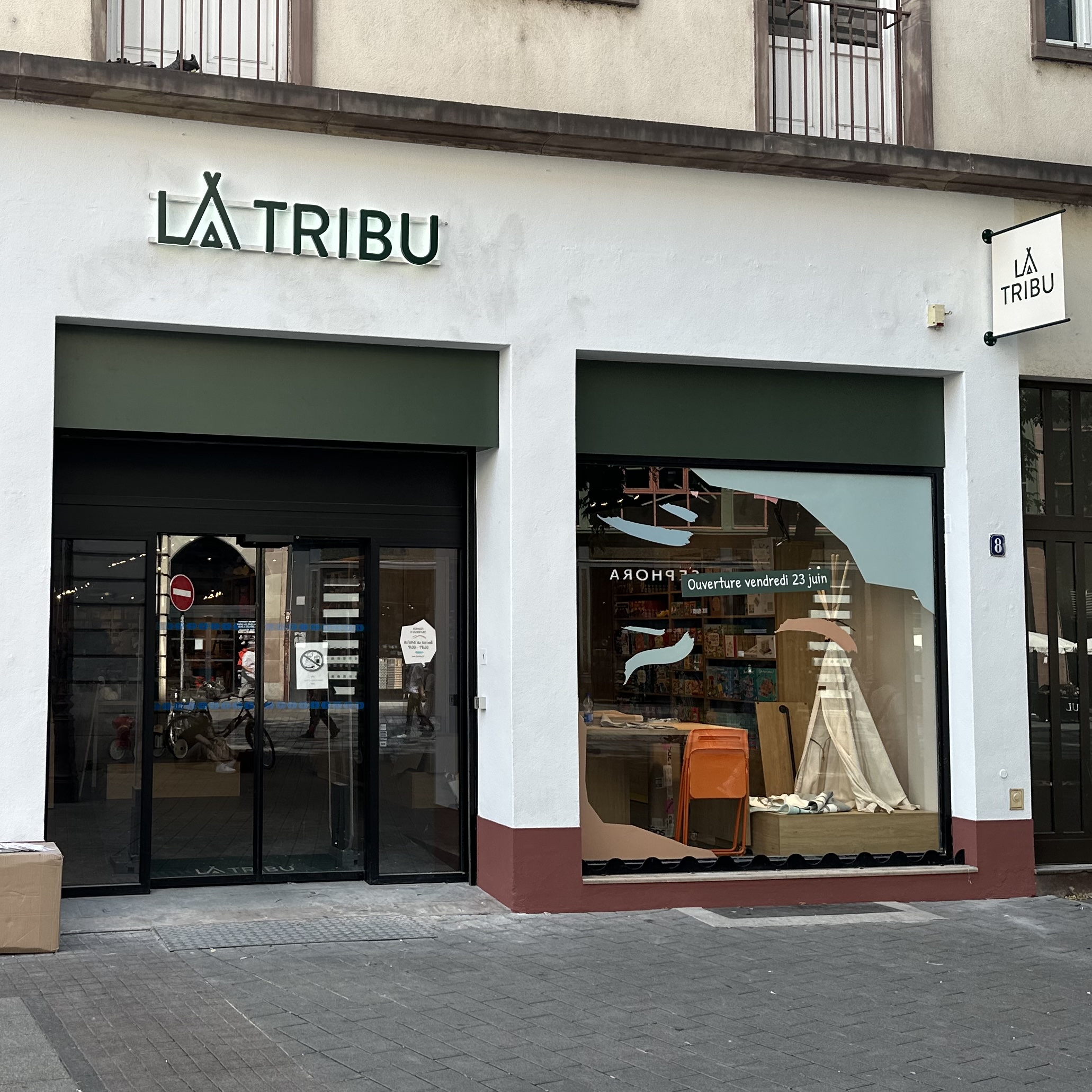 Enseignes-LA TRIBU-STRASBOURG