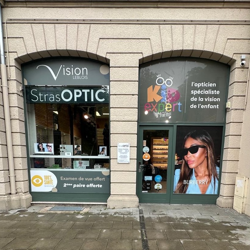 Habillage vitrine - Dibond et microperforé - STRAS OPTIC- STRASBOURG